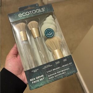 EcoTools Sea Gems Face Set - 3 Brushes + Sponge - cute